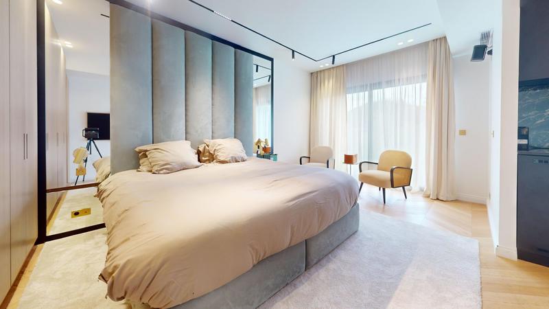 Villa - 200 m² - 7 pièces