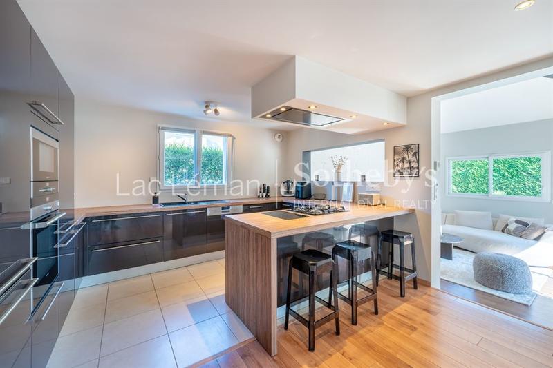 Maison - 158 m² - 6 pièces