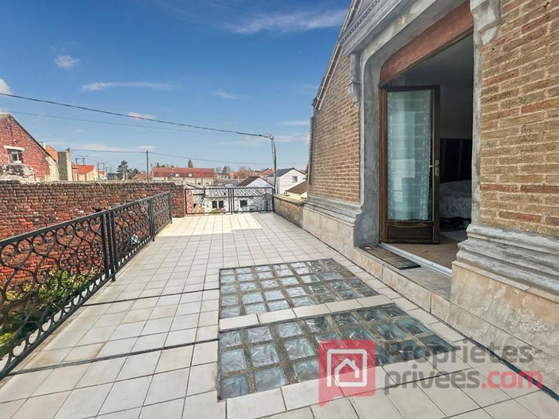 Maison - 130 m² - 1 pièce