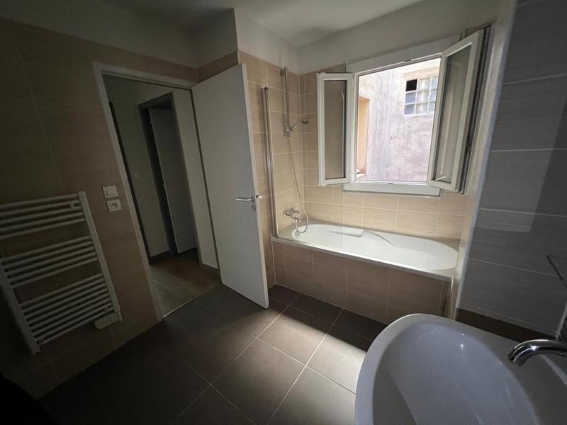 Appartement - 56 m² - 2 pièces