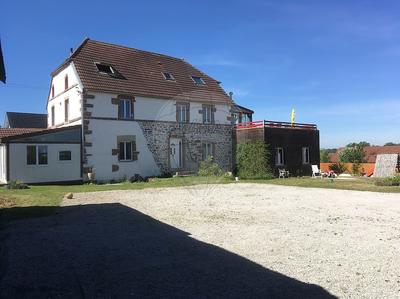 Maison - 175 m² - 6 pièces