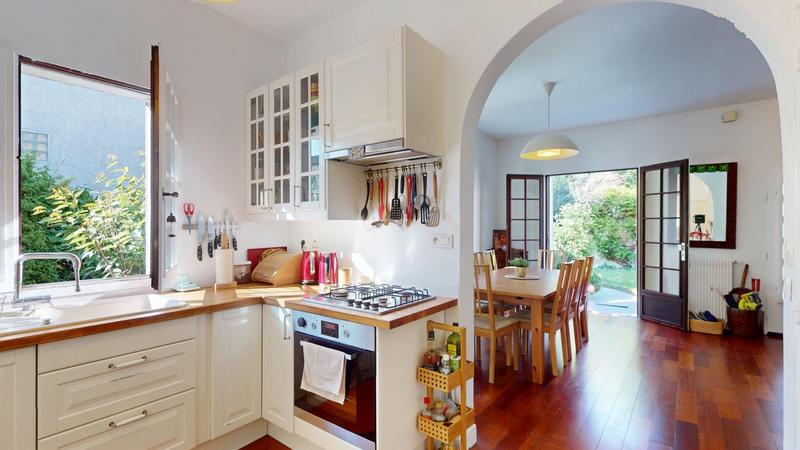 Maison contemporaine - 200 m² - 6 pièces