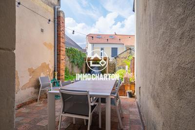 Maison ancienne - 163 m² - 8 pièces