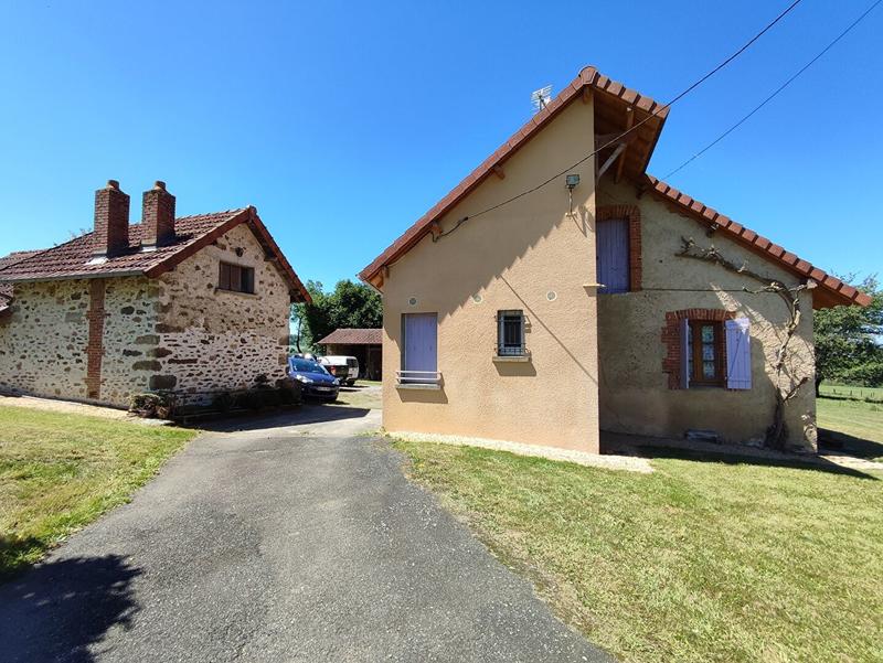 Corps de ferme - 200 m² - 4 pièces