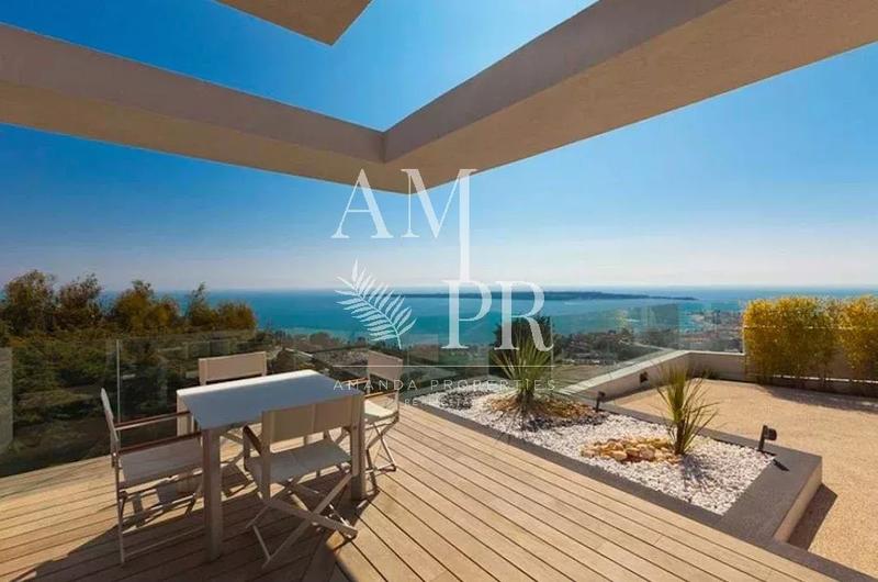 Villa - 260 m² - 7 pièces