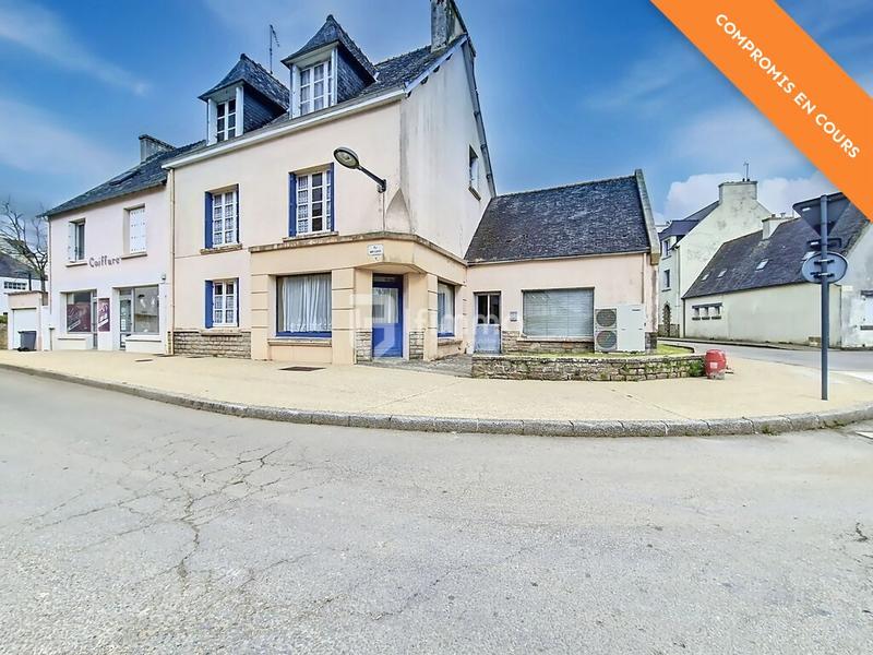 Maison - 182 m² - 8 pièces