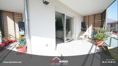 Appartement - 67 m² - 3 pièces