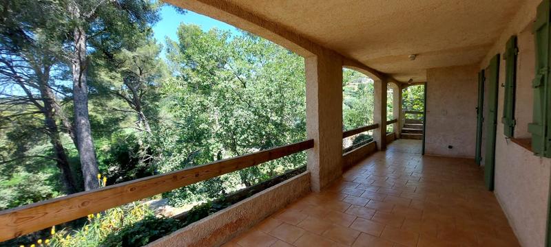 Villa - 190 m² - 6 pièces