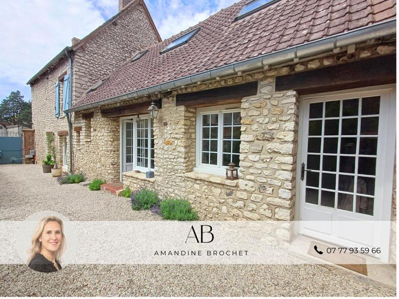 Maison - 140 m² - 6 pièces