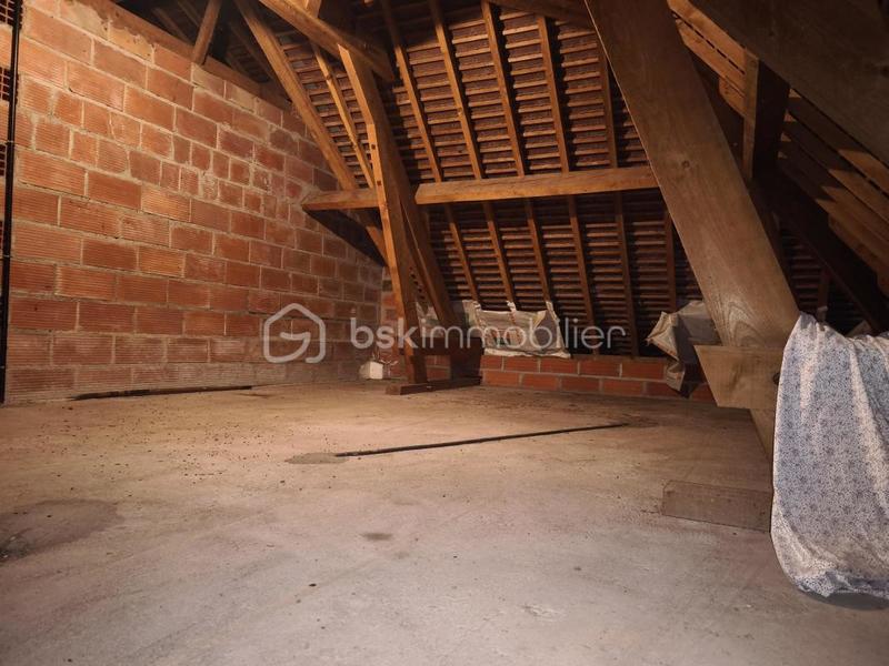 Maison traditionnelle - 184 m² - 5 pièces