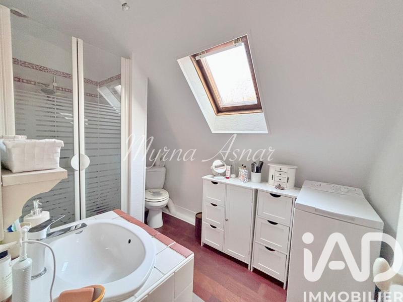 Maison - 86 m² - 4 pièces