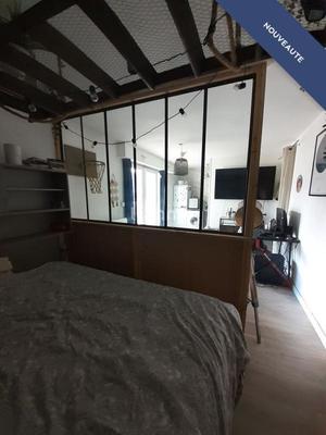 Studio - 30 m² - 1 pièce