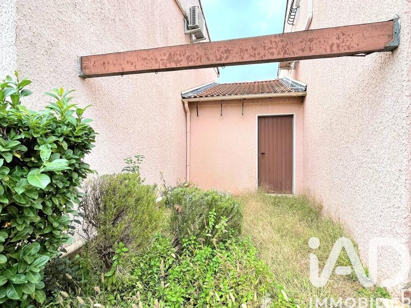 Maison - 99 m² - 5 pièces