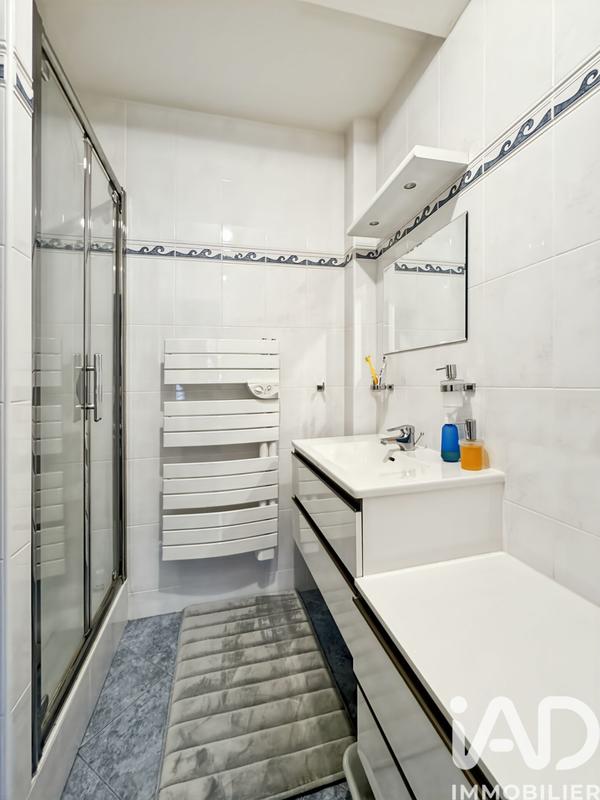 Maison - 185 m² - 7 pièces