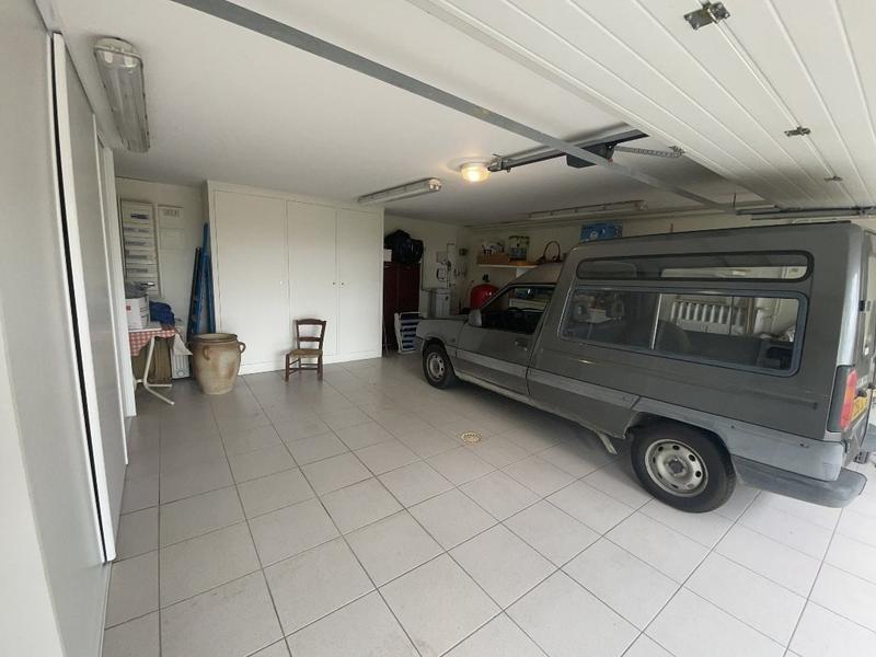 Maison en pierre - 247 m² - 8 pièces