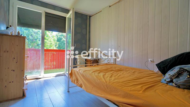 Appartement - 83 m² - 5 pièces