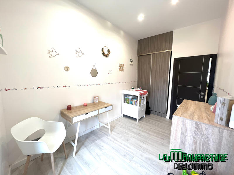 Appartement - 116 m² - 5 pièces