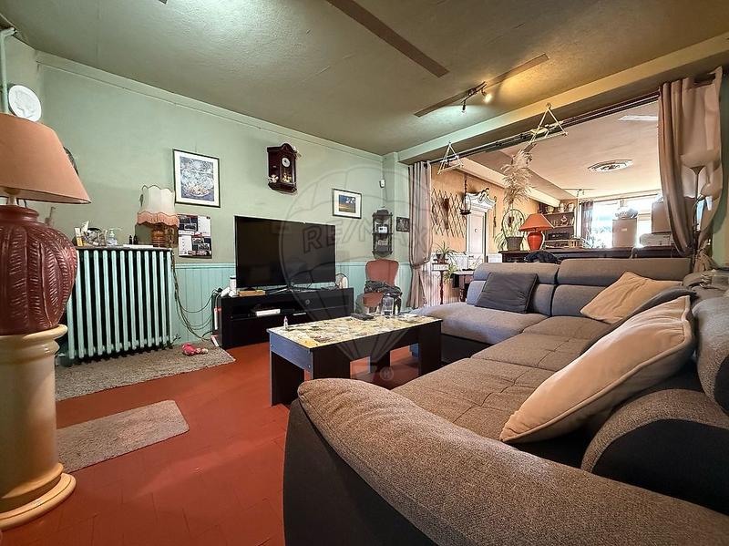 Maison de ville - 239 m² - 10 pièces