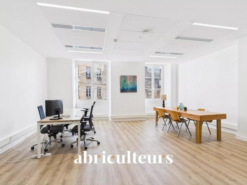 Bureau - 155 m² - 2 pièces