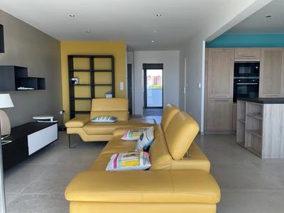 Appartement - 96 m² - 4 pièces