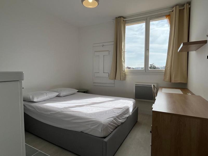 Appartement - 65 m² - 1 pièce