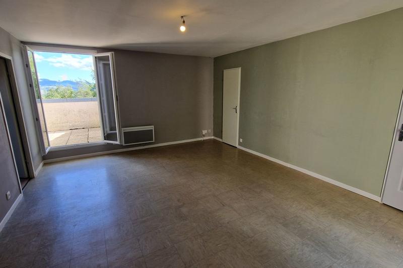 Appartement - 83 m² - 4 pièces