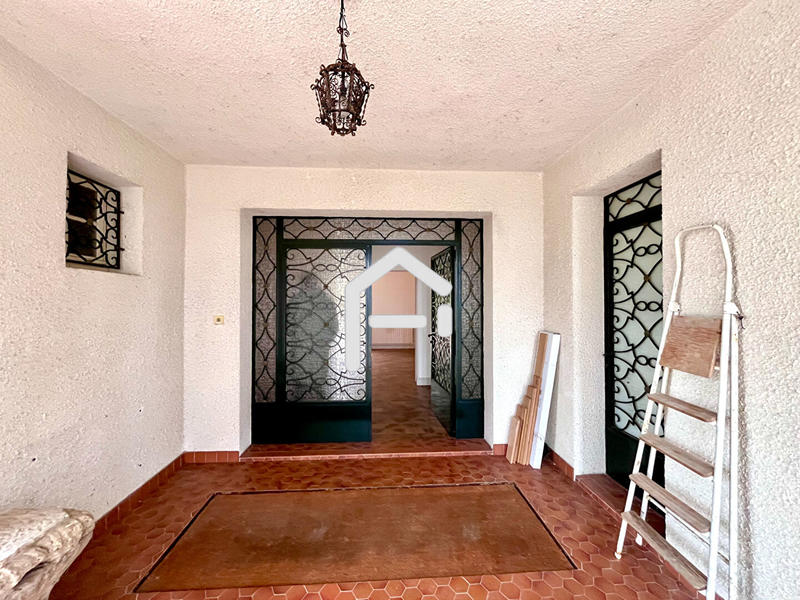 Maison - 307 m² - 6 pièces