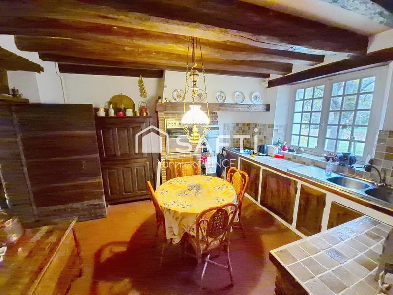 Maison - 181 m² - 6 pièces