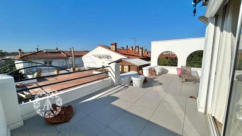 Appartement - 139 m² - 5 pièces