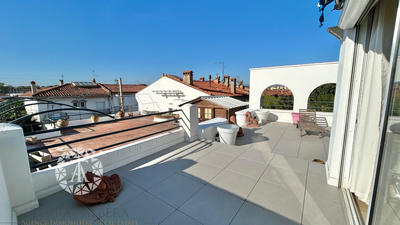 Appartement - 139 m² - 5 pièces