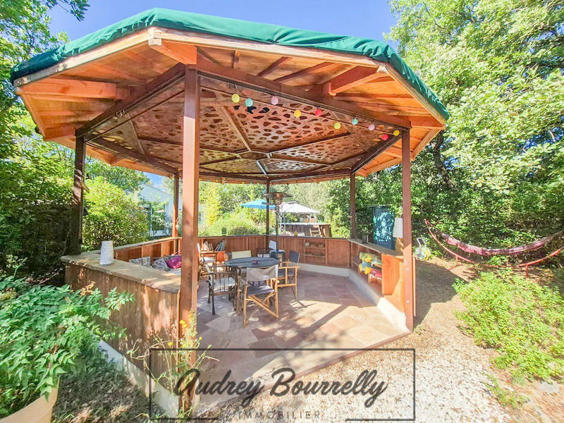 Maison - 115 m² - 7 pièces