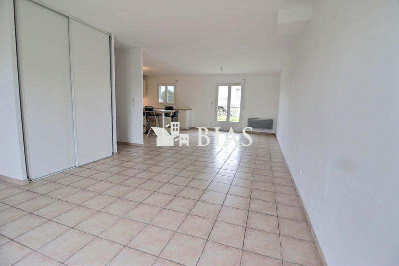 Maison - 98 m² - 4 pièces