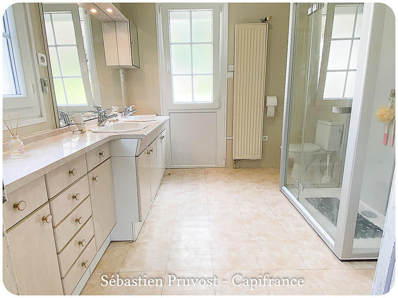 Maison - 102 m² - 5 pièces