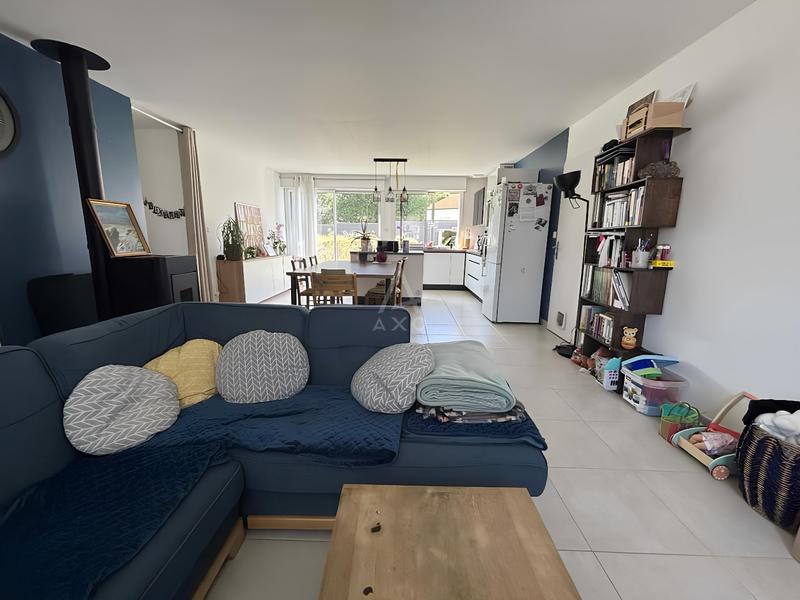 Maison - 85 m² - 4 pièces