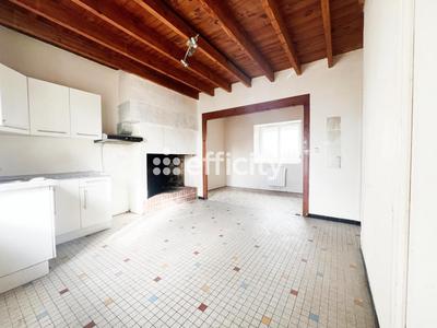 Maison en pierre - 60 m² - 4 pièces