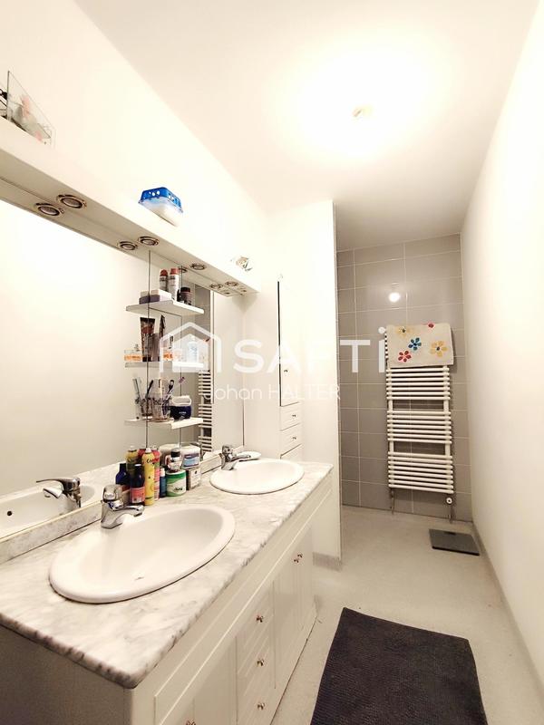 Appartement - 121 m² - 5 pièces