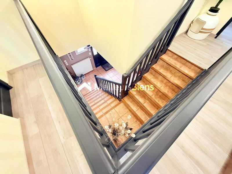 Maison - 190 m² - 7 pièces