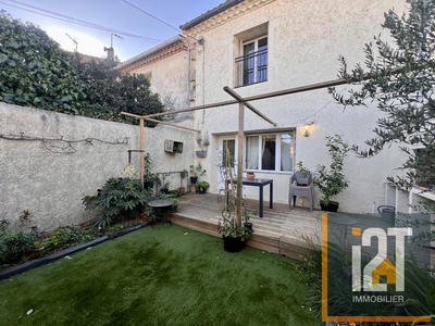 Maison - 97 m² - 4 pièces