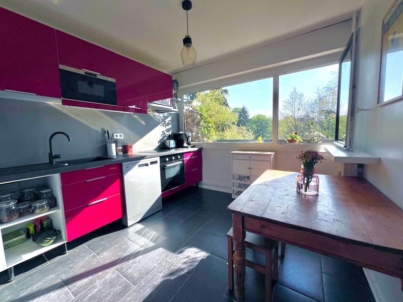 Appartement - 86 m² - 4 pièces