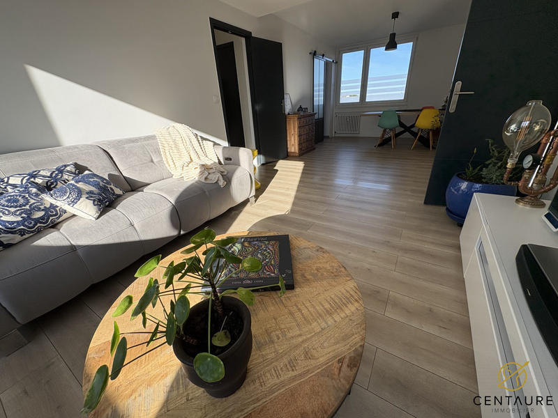 Appartement - 87 m² - 4 pièces