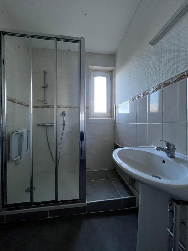 Appartement ancien - 67 m² - 3 pièces