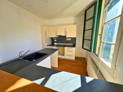 Maison - 101 m² - 5 pièces