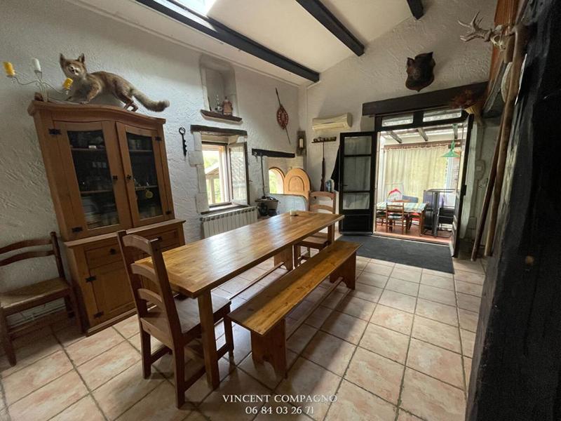 Maison - 80 m² - 6 pièces