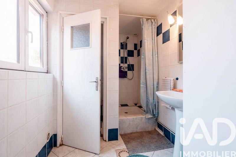 Maison - 196 m² - 5 pièces