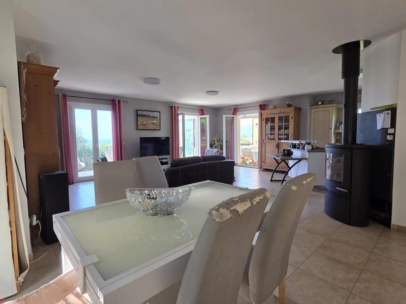 Villa - 130 m² - 5 pièces