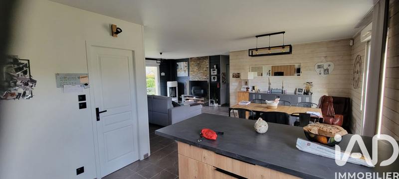 Maison - 111 m² - 6 pièces