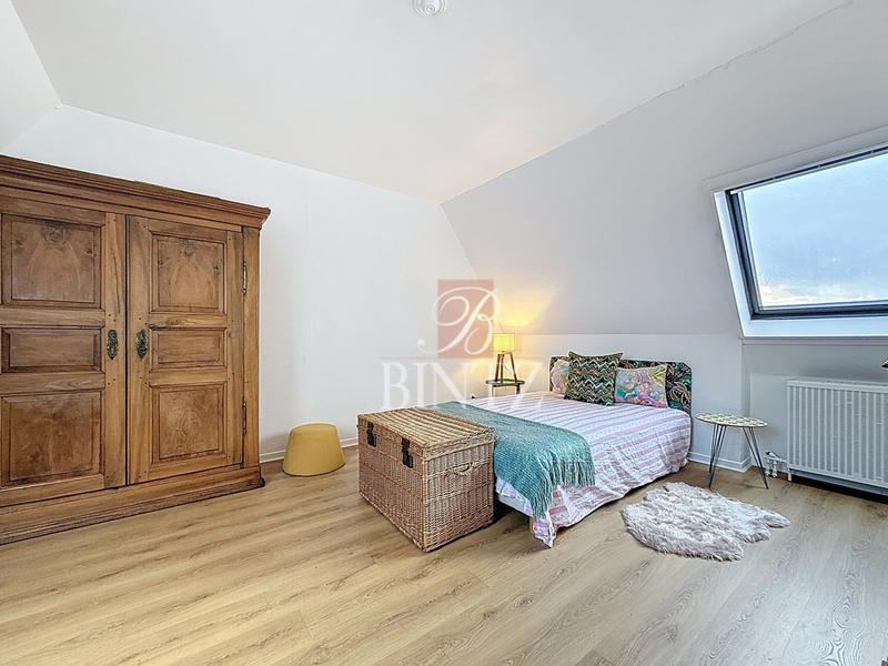 Appartement - 104 m² - 5 pièces