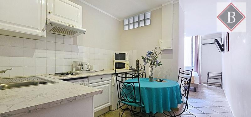 Appartement - 189 m² - 7 pièces