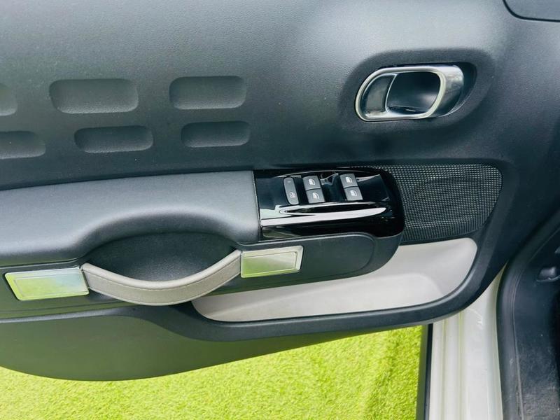 Citroën C3 III PureTech 110 s&amp;amp;S Bvm6 Shine