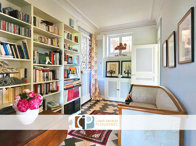 Appartement - 99 m² - 4 pièces